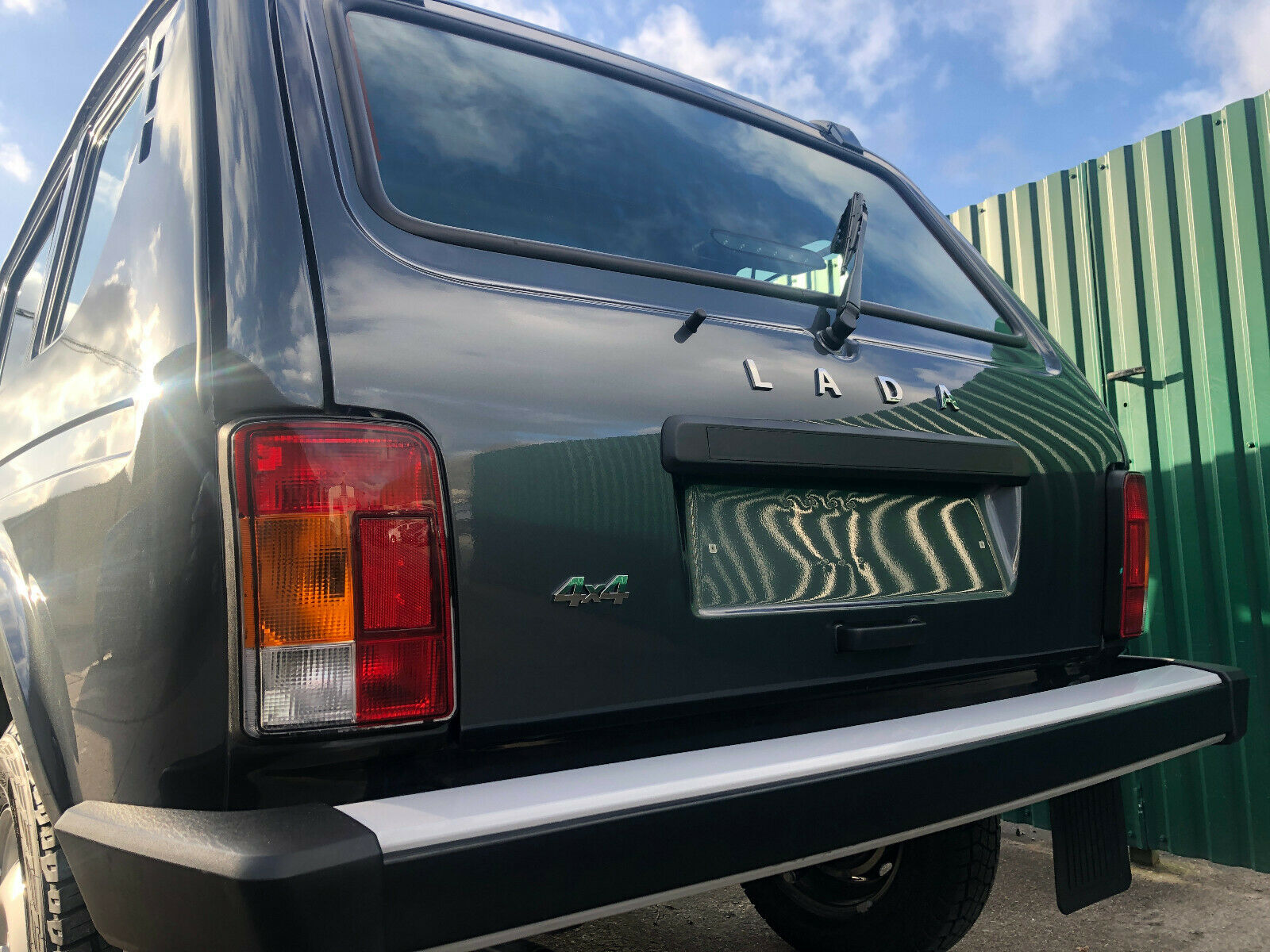 LADA 4X4 NIVA „LEGEND NORMA“ Lada Niva 4X4 Legend Norma kaufen Bild