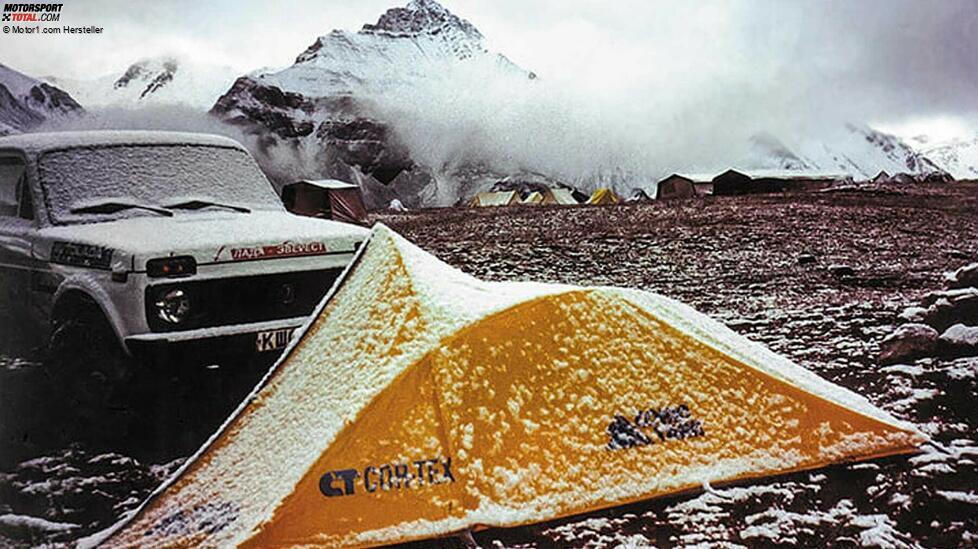 Lada Niva im Himalaya