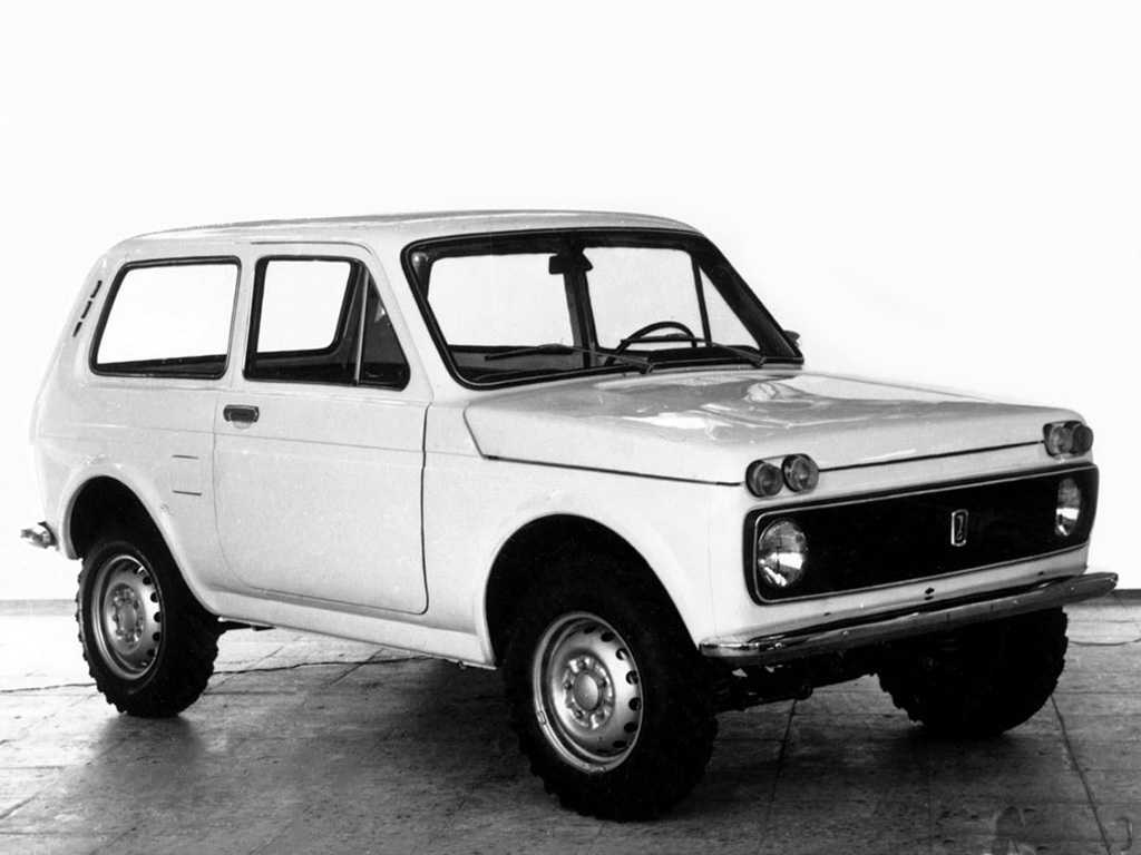 Vorserienfahrzeug des Lada Niva