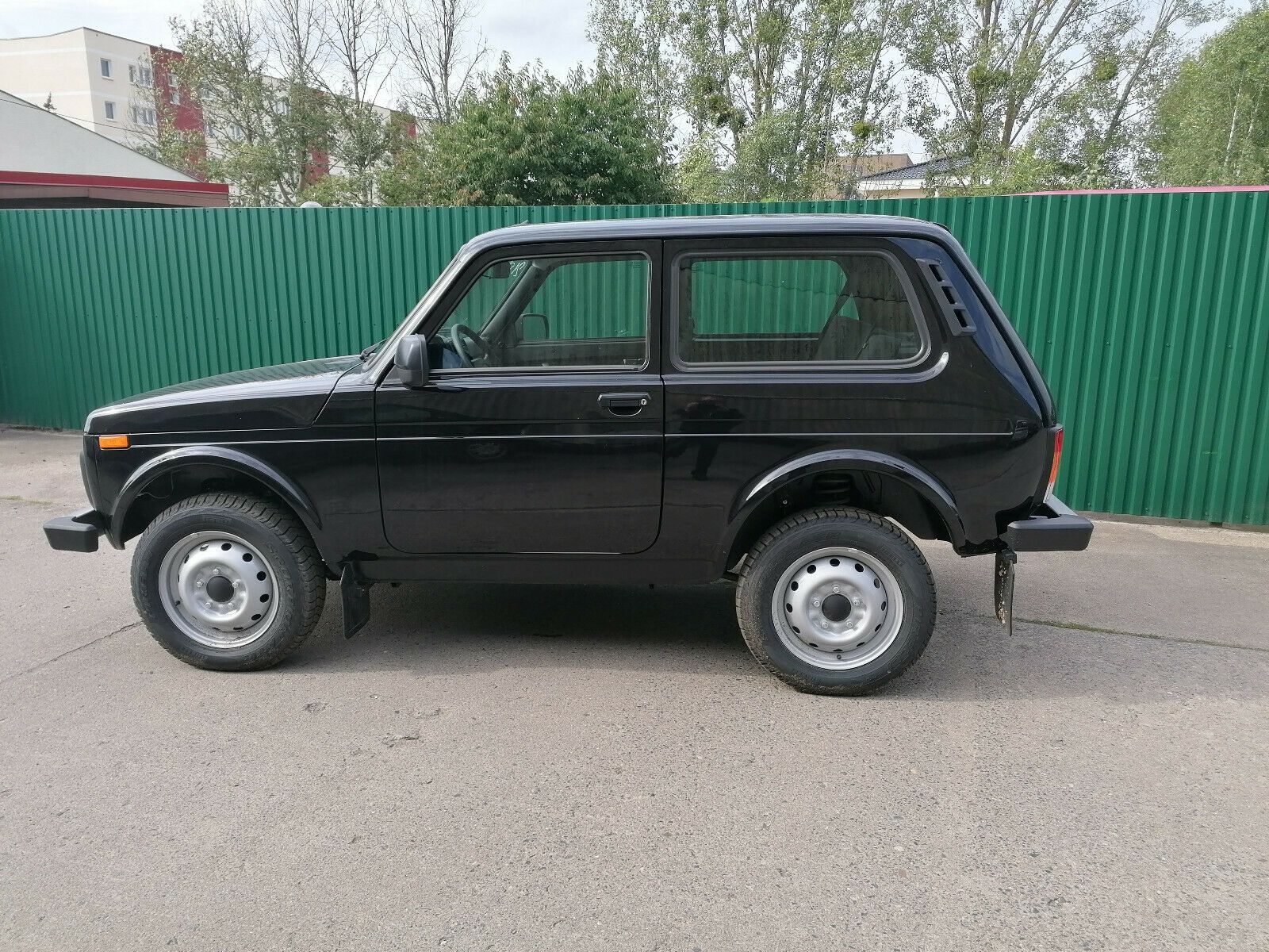 Fahrzeugabbildung Lada NIVA LEGEND "NORMA"!  2 J. GARANTIE!