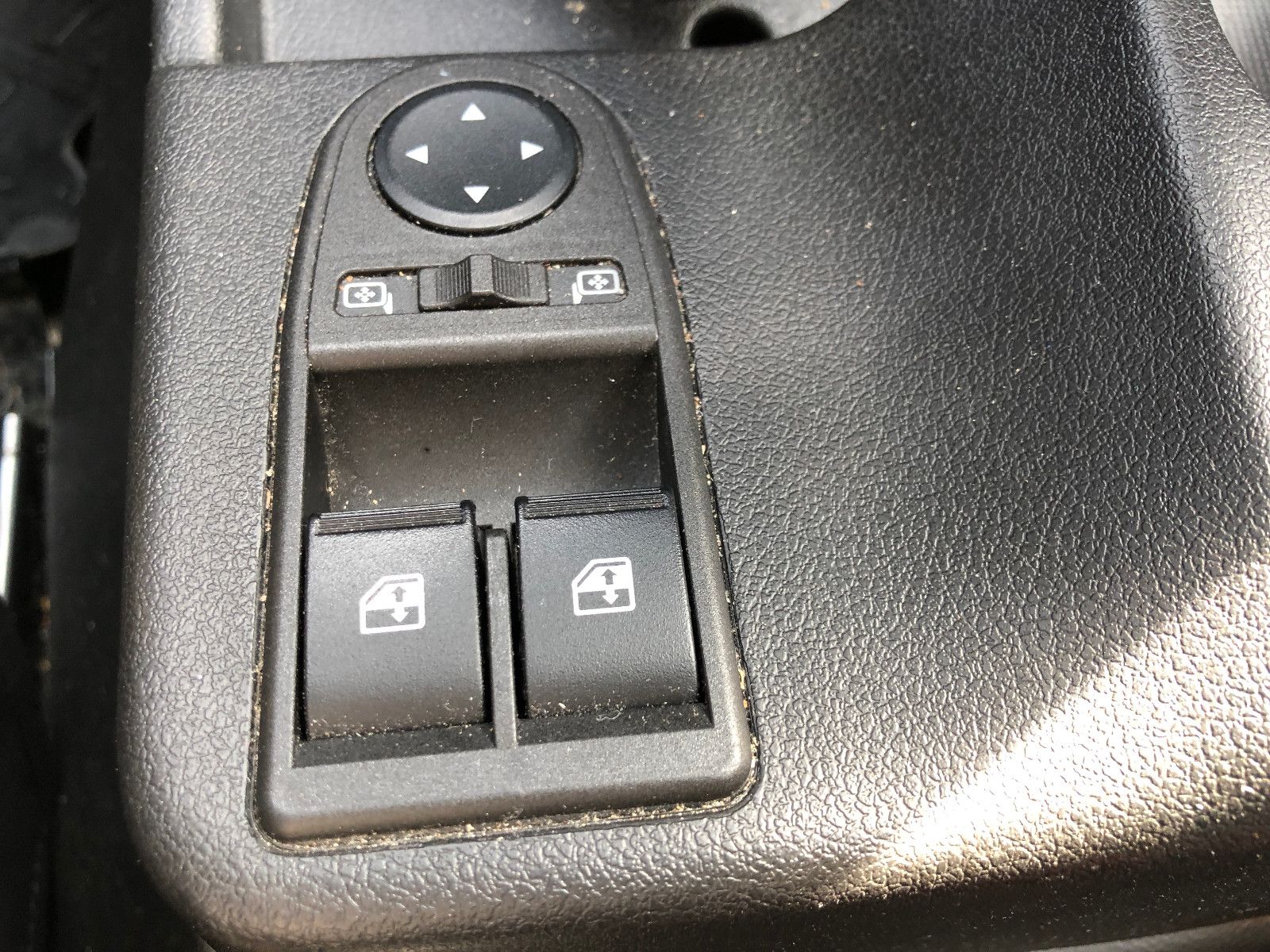 Fahrzeugabbildung Lada NIVA 5-TÜRIG! "PREMIUM PLUS" KLIMA! am LAGER