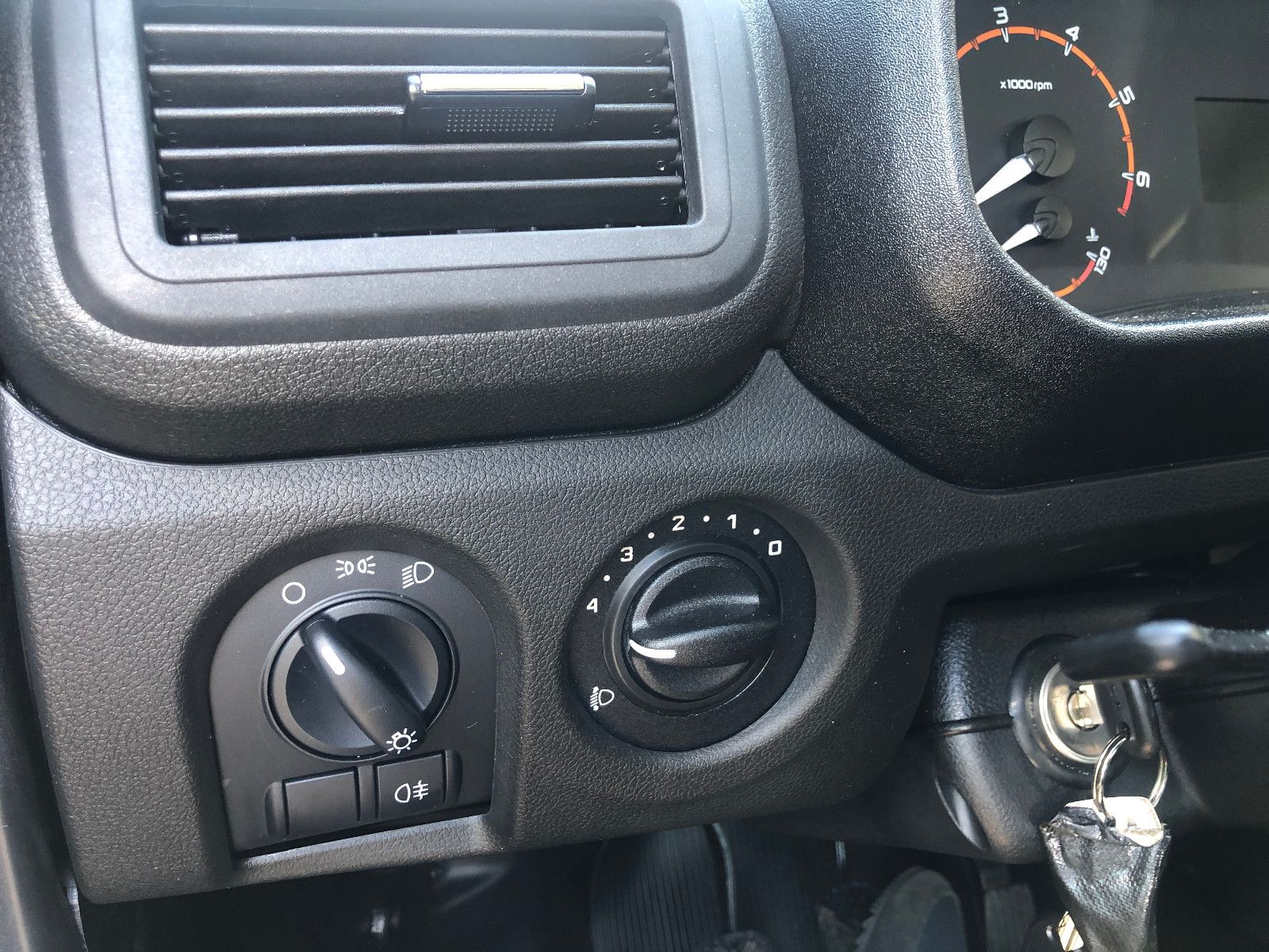 Fahrzeugabbildung Lada NIVA LEGEND "NORMA" NEU!!! AET-Kollektion 2025!