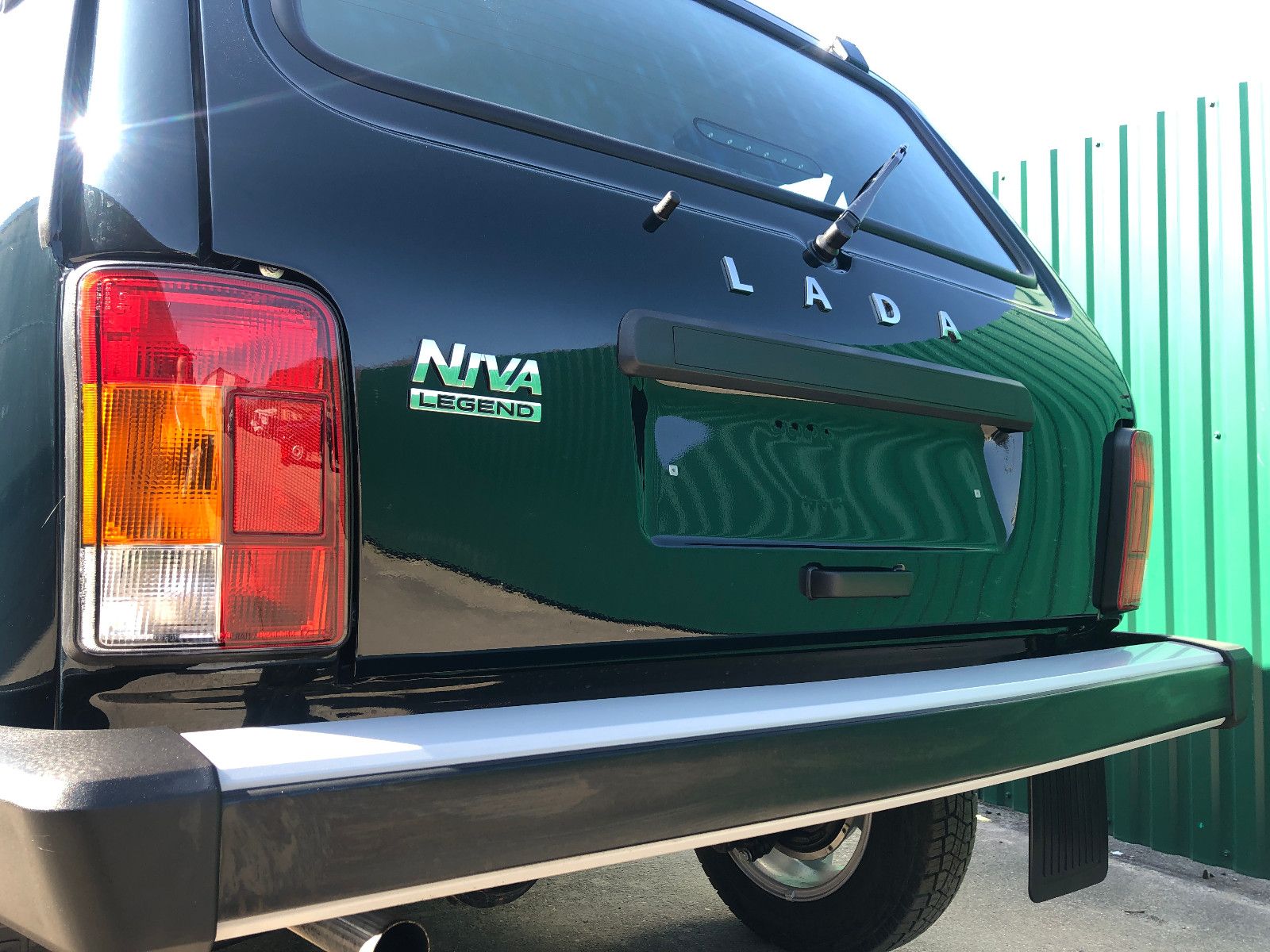 Fahrzeugabbildung Lada NIVA LEGEND! "PREM. PLUS"!  KLIMA! SITZHEIZ.!...