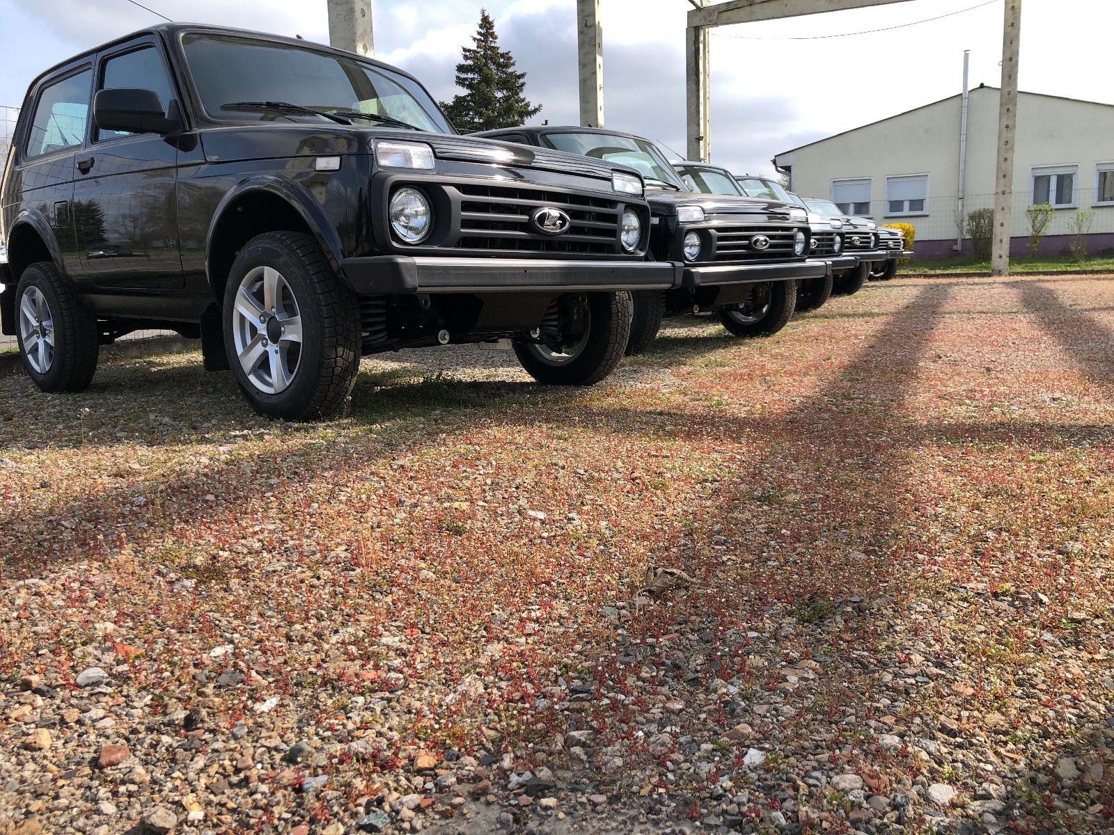 Fahrzeugabbildung Lada NIVA LEGEND "NORMA" NEU!!! AET-Kollektion 2025!