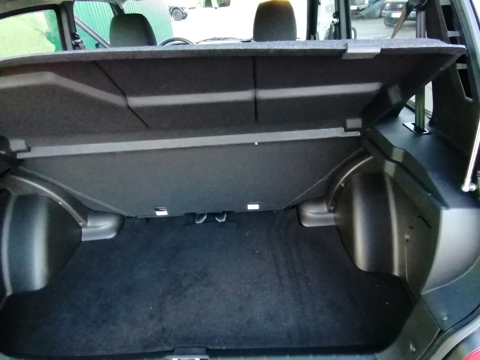 Fahrzeugabbildung Lada Niva LEGEND "PREMIUM PLUS"! KLIMA! SITZHEIZ.!