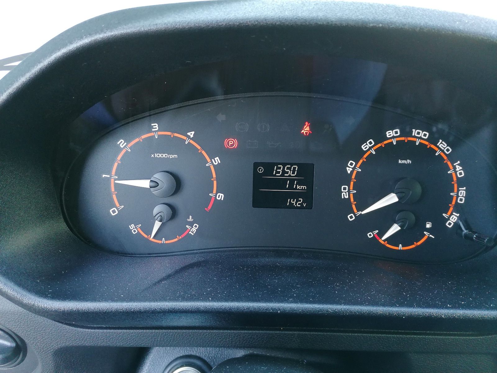 Fahrzeugabbildung Lada Niva LEGEND "PREMIUM PLUS"! KLIMA! SITZHEIZ.!