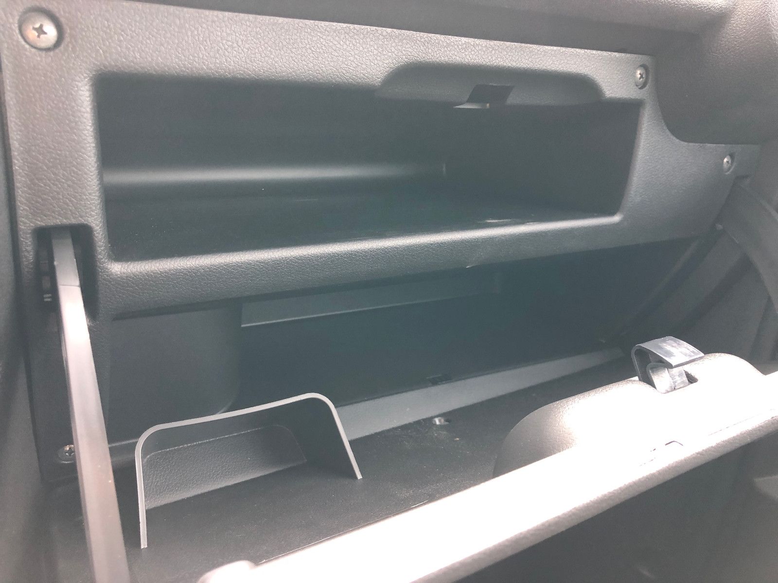 Fahrzeugabbildung Lada NIVA LEGEND "PREMIUM PLUS"! AET-Kollektion 2025!