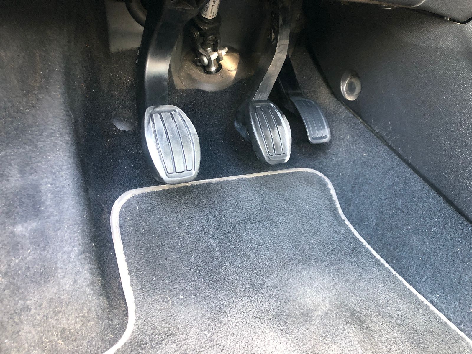 Fahrzeugabbildung Opel CORSA SEHR GEPFL.! KLIMA.! SITZHEIZ! KAMERA...