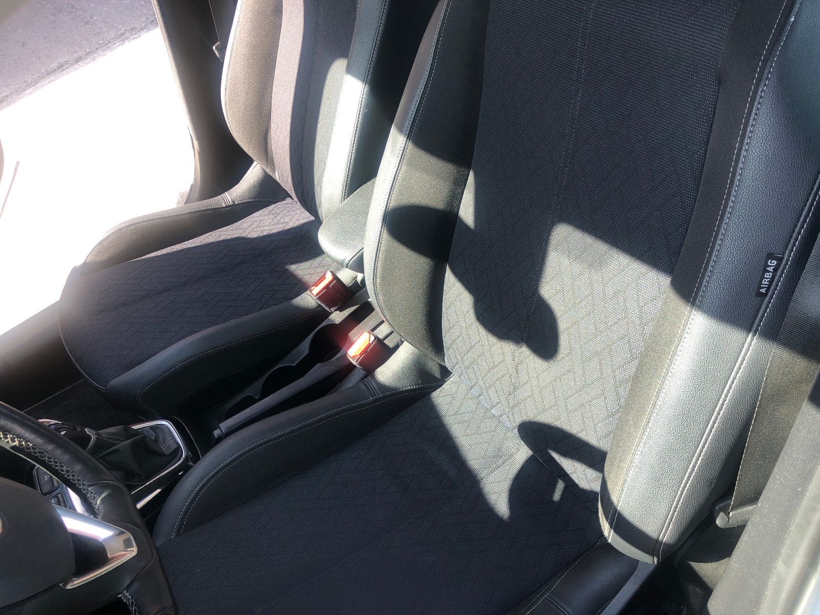 Fahrzeugabbildung Opel CORSA SEHR GEPFL.! KLIMA.! SITZHEIZ! KAMERA...