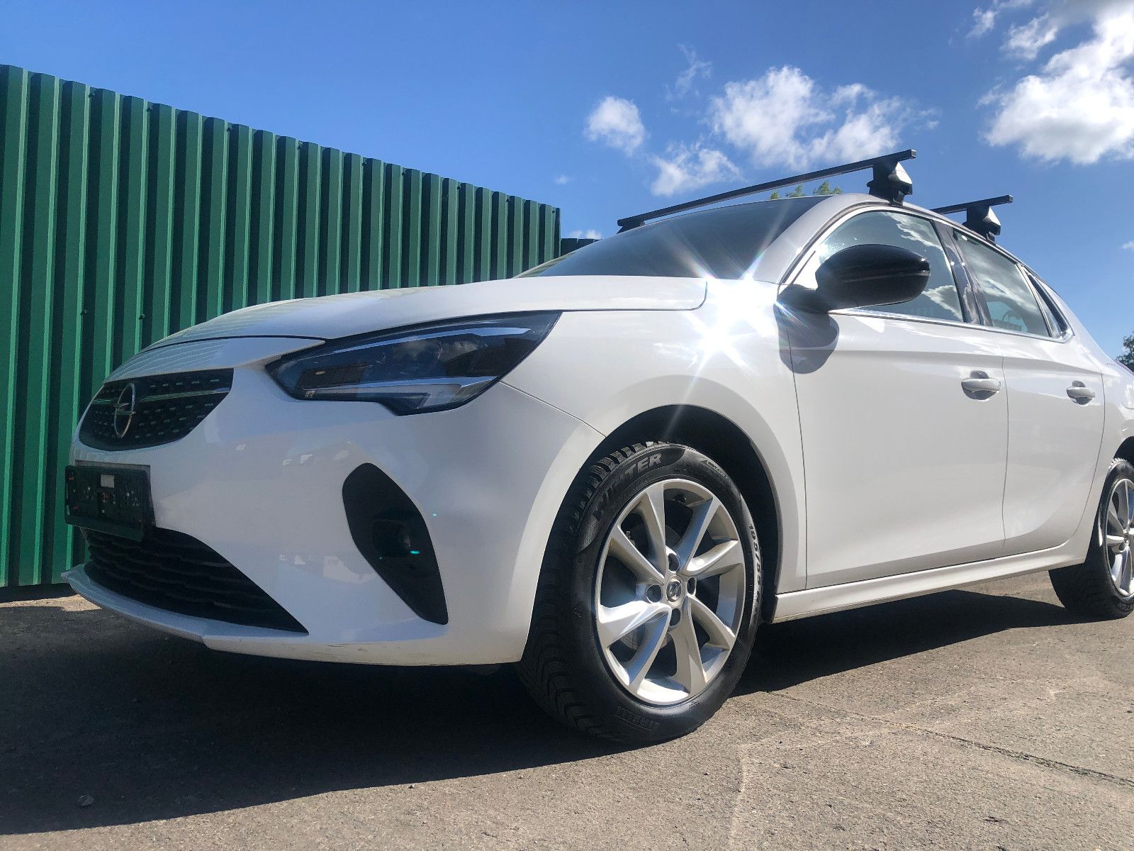 Fahrzeugabbildung Opel CORSA SEHR GEPFL.!  KLIMA.! SITZHEIZ! KAMERA...