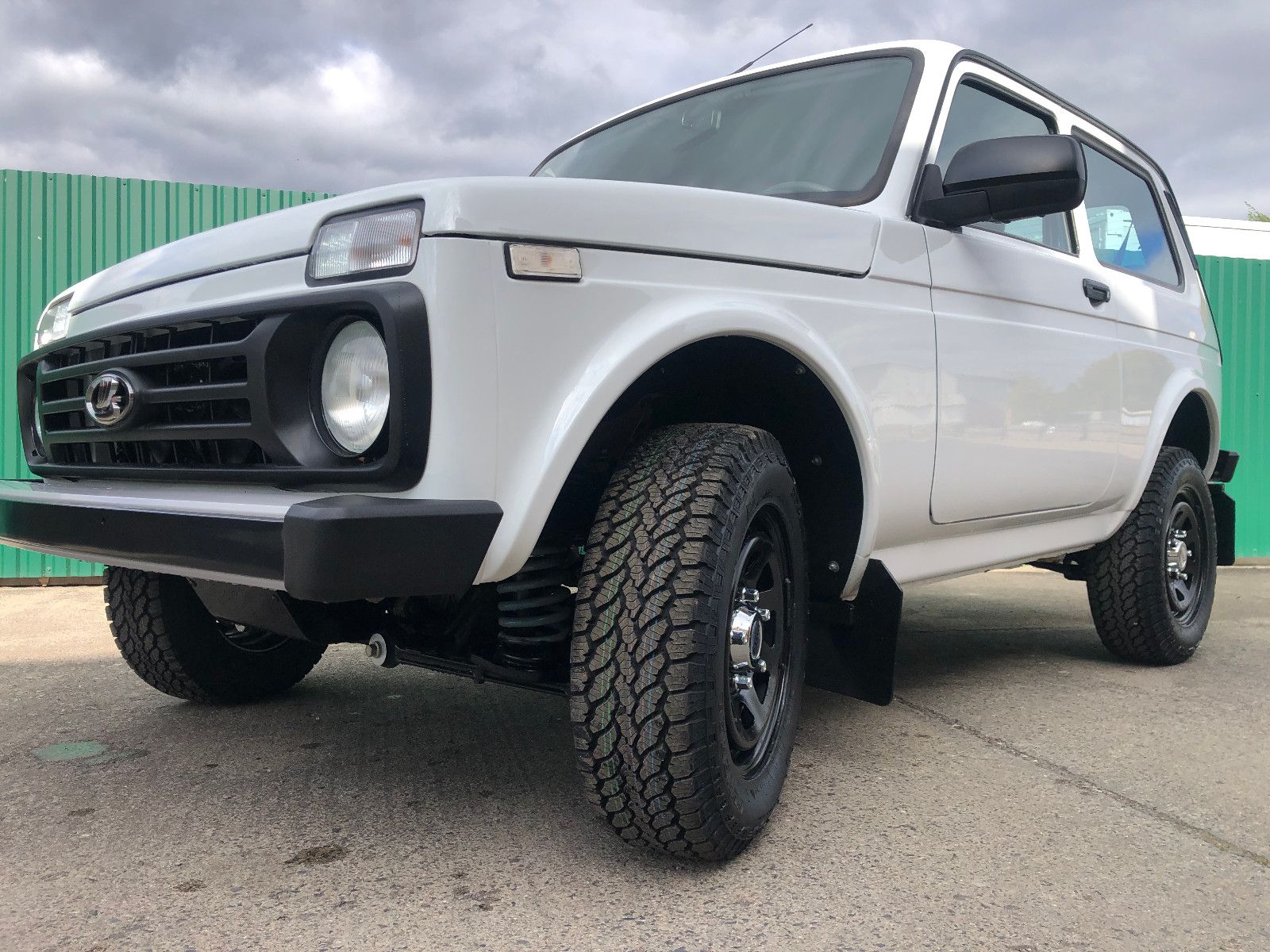 Fahrzeugabbildung Lada NIVA "NORMA" SONDER-DOTZ-Räder! AET-2026